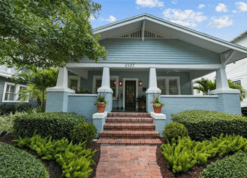 Image of Hyde Park Neighborhood