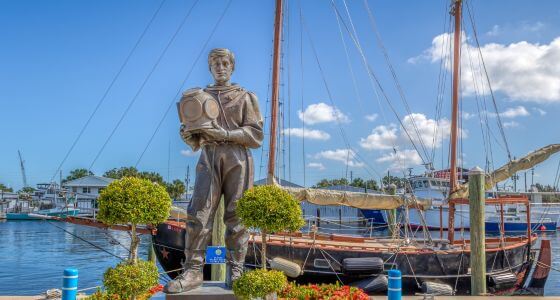 Tarpon Springs neighborhood