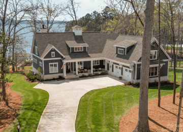 Image of Mclean South Shore Neighborhood