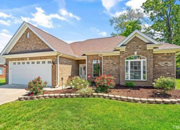 Image of Larkin Square Neighborhood