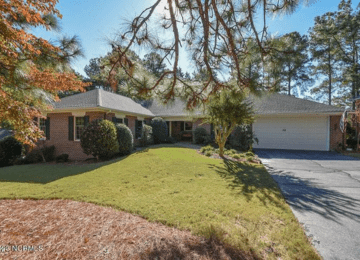 Image of Knollwood Village Neighborhood